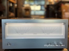 Technics SE-R1 Amplifier -