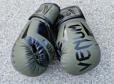 Venum Kinder Boxhandschuhe Kickboxen Muay Thai MMA khaki schwarz  10 OZ - Neu -
