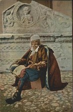 Saiteninstrumente Gusla Geigenspieler