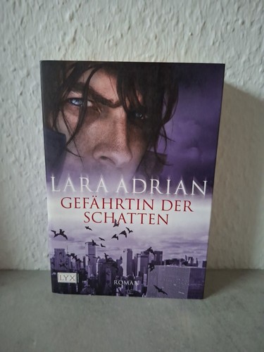 Gefährtin der schatten - der,
