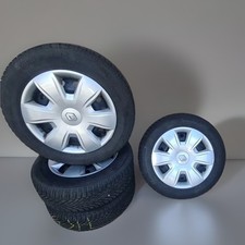 4 Winterräder 15 Zoll Renault Clio RJA 185 65 R15 88T mit Radkappen