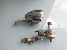 Alte Fahrrad Lampe und Dynamo