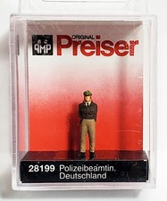 Preiser H0 28199 Female Police