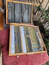 Alter Holzkasten mit