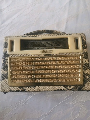 Altes röhren radio akkord - röhren,