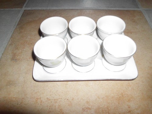 Antike eierbecher mit - antike,