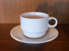 #1 Kaffeeobertasse TH 300 von Thomas by  Rosenthal und 1 No Name Untertassen