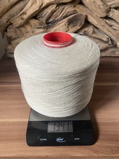 Wolle Auf Kone 100% Schurwolle