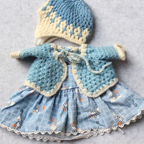 Altes puppenkleid kleid - kleid, mit