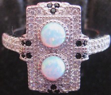 prächtiger Ring im Art Deco