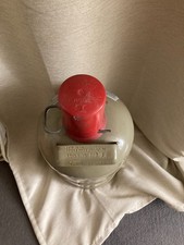 Propangasflasche grau, 7,0 kg, mit Füllung ca. 4 kg + 2. roter Abdeckkappe