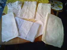 7 Alte Paradekissen, Kissenbezüge 80 x 80  mit Stickerei, gebraucht,