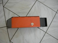 Taiko Pub 7  Kasse mit Schloß / Schlüssel Schute Halter ADP Gauselmann Automaten