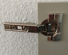 Ikea UTRUSTA Schnapp Scharnier integr. Dämpfer Küche 110 ° gebraucht sehr gut Zu