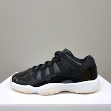 NIKE AIR JORDAN 11 RETRO LOW