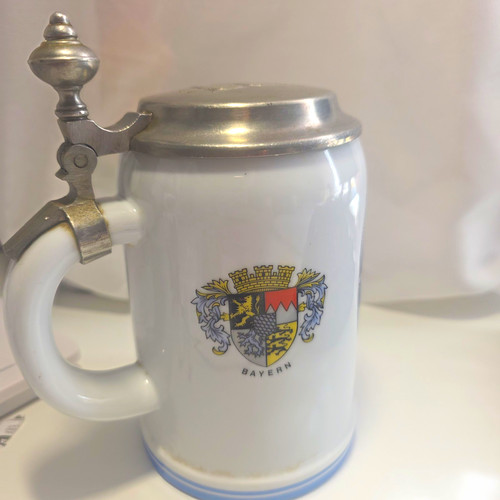 Porzellan bierkrug mit - porzellan-bierkrug,