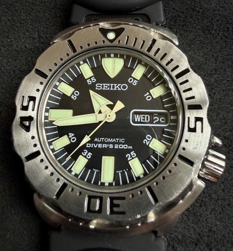 Seiko black monster diver - black,