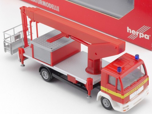 Herpa 045988 man le2000 - herpa,