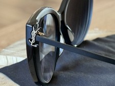 Designer-Sonnenbrille mit
