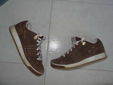 Sneaker RED by Marc Ecko