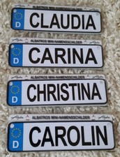 Ein Namensschild aus Blech für Frauen oder Mädchen Buchstabe " C " zur Auswahl