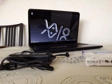 Sony Vaio SVE 17,3 Zoll * Intel ®™ i7 / Radion ~ Grafik/ RAM~12GB / 500GB~SSD *