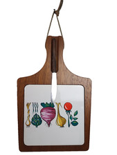 Altes Käsebrett Schneidebrett Holzbrett mit Kachel Fliese Untersetzter Retro