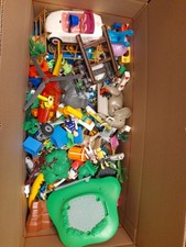 1 Umzugskarton Voller Playmobil