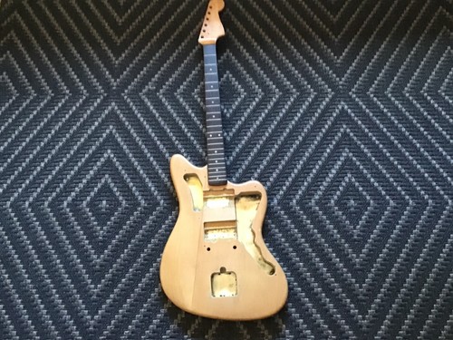 Body und hals - body, fender