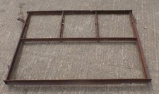 altes großes Eisen Fenster