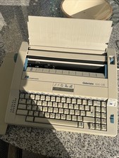 VGC Triumph-Adler Gabriele 100 DS Electronic Typewriter Vintage