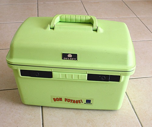 Delsey beauty case - beauty, /