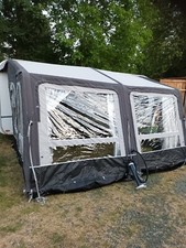 Wohnwagen-Vorzelt