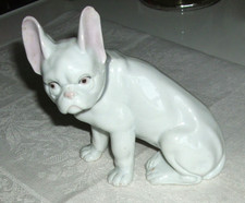 Antike Figur, Hund - Französische Bulldogge - Porzellan, bemalt - 15 x 13 x 7 cm
