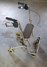 Rollator Meyra  Ideal Bremsen klappbar guter Zustand NP 99€