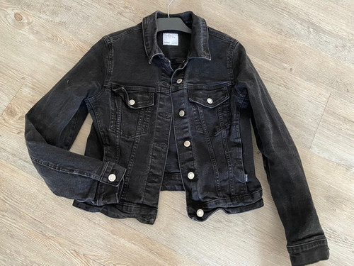 Stylische schwarze jeansjacke - schwarze,