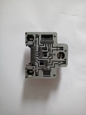 VW Bus T4 Lampenträger für Rücklicht Heckleuchte links / rechts 701945257 Ulo