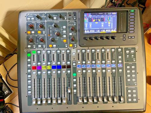 Behringer x32 compact - x32,