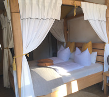 Einmalige Chance Himmelbett 180x200 Unikat Massivholz Buche stabil Rarität