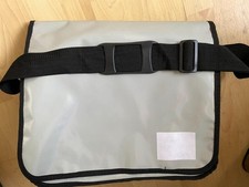 Umhängetasche Studententasche  Laptoptasche grau Damen Herren Tasche
