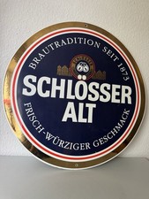 Großes Schlösser Alt Bier