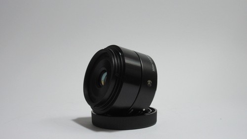 Sigma 30mm 8 dn art - 30mm/2,8,