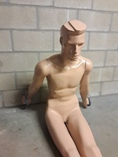  Eccentric Mannequin,life