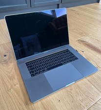 MacBook Pro 15,4" (2017) | i7