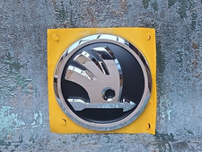 Original Skoda Front-Logo für