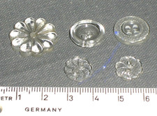 Knöpfe - rund - durchsichtig klar Plastik - 5 einzelne  Zierde Puppenkleidung