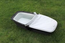 Quinny Carrycot Zapp Lux Grey on Graphite Kinderwagenaufsatz Mit Bügel