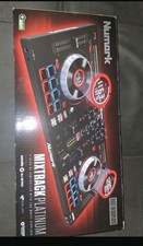Numark Mixtrack Platinum Fx