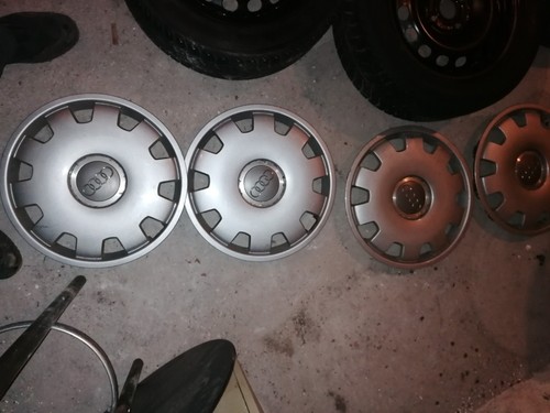 Original audi radkappen 4bo - 4x,