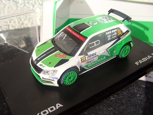 Abrex xab 605t6 skoda - 1:43,